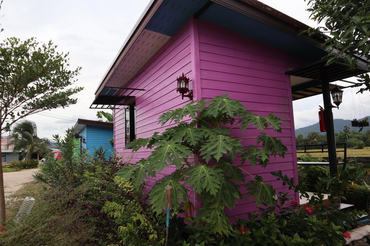 Hotel 4 Seasons Mini House Nakhon Si Thammarat Exterior foto
